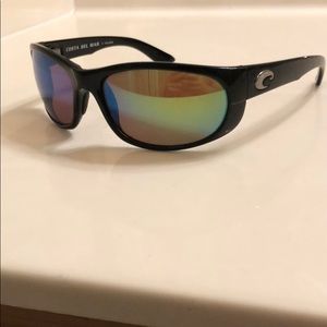 Costa Del Mar Howler Sunglasses